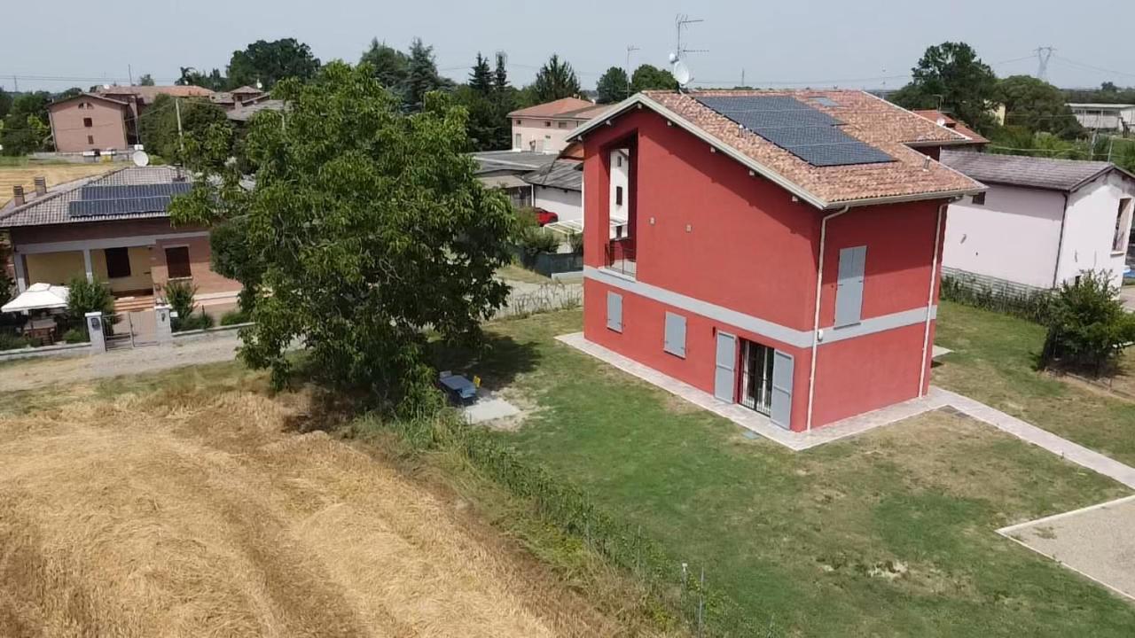 Secchia Sala Dell Estate Guest House מראה חיצוני תמונה