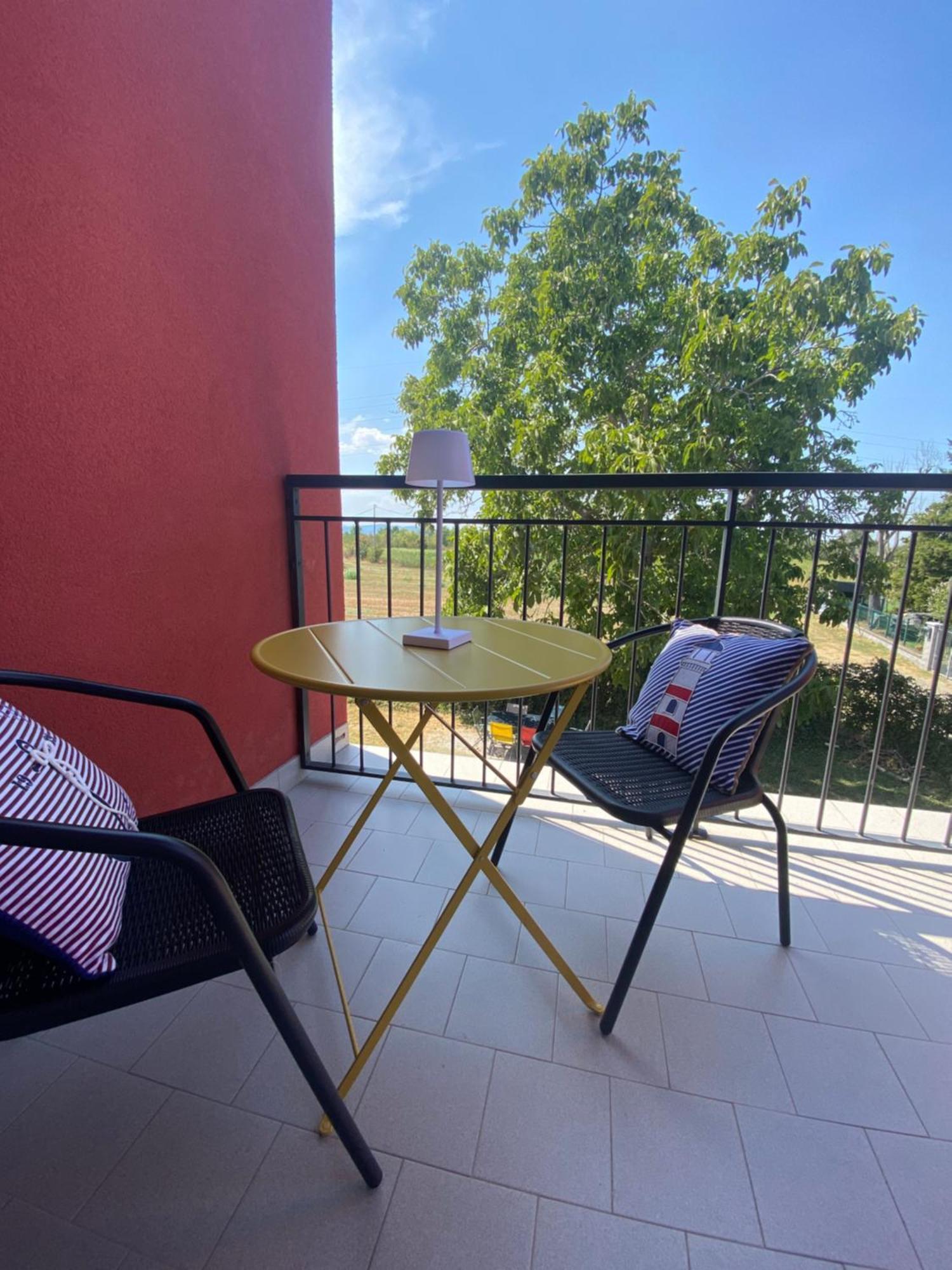 Secchia Sala Dell Estate Guest House מראה חיצוני תמונה