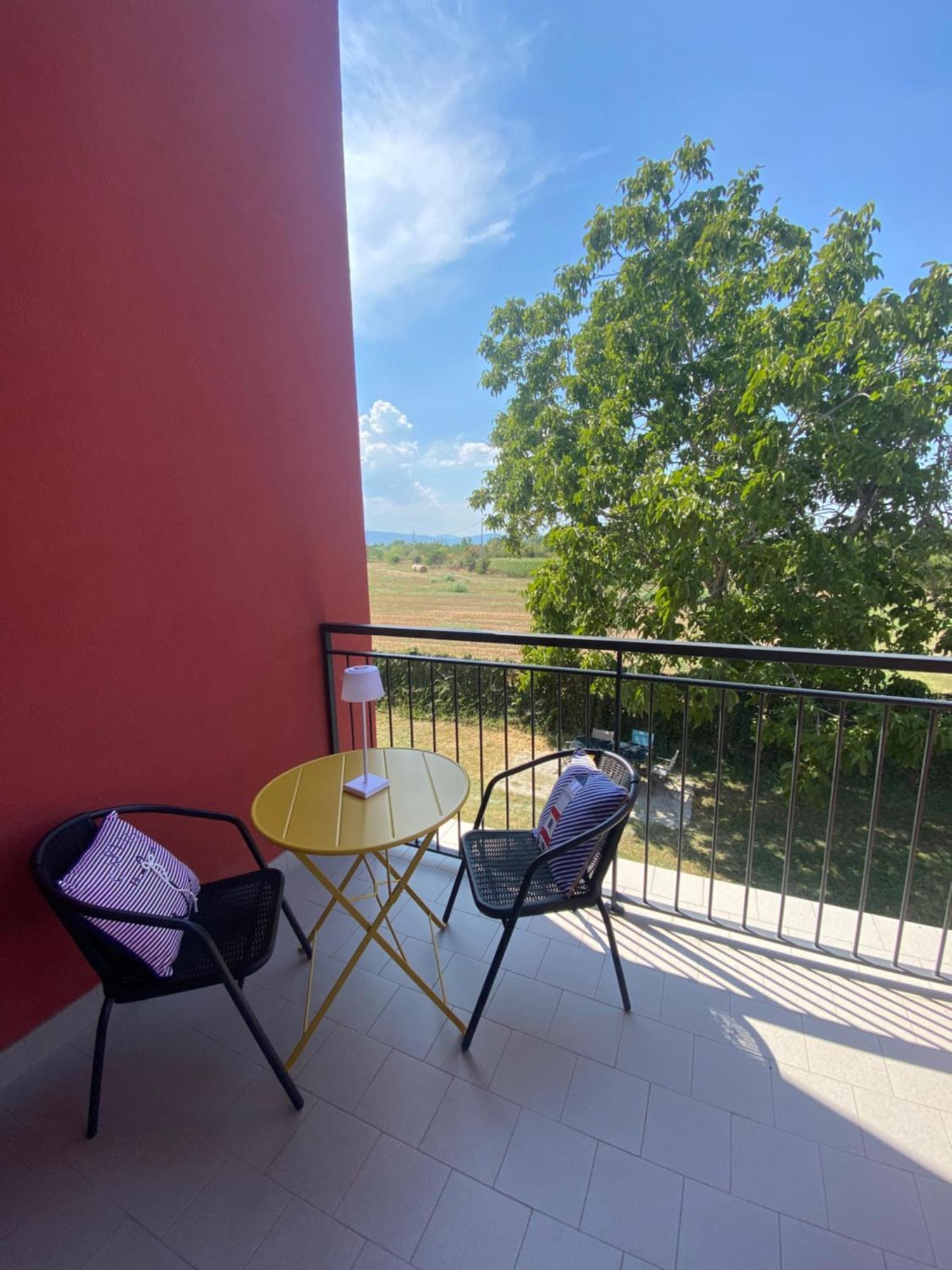 Secchia Sala Dell Estate Guest House מראה חיצוני תמונה